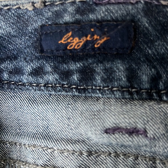 Seven7 Lady Blue Legging Jean, size 25 - Picture 5 of 10